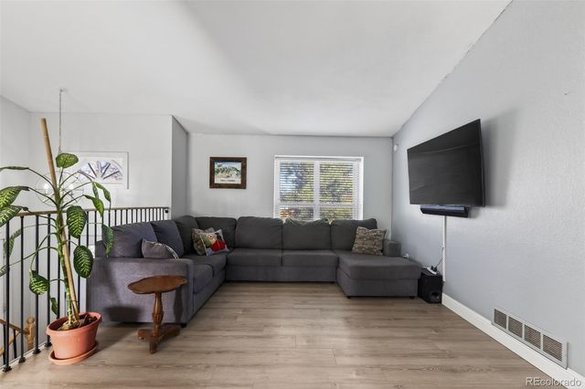 5915 S Nepal Street, Centennial, CO 80015