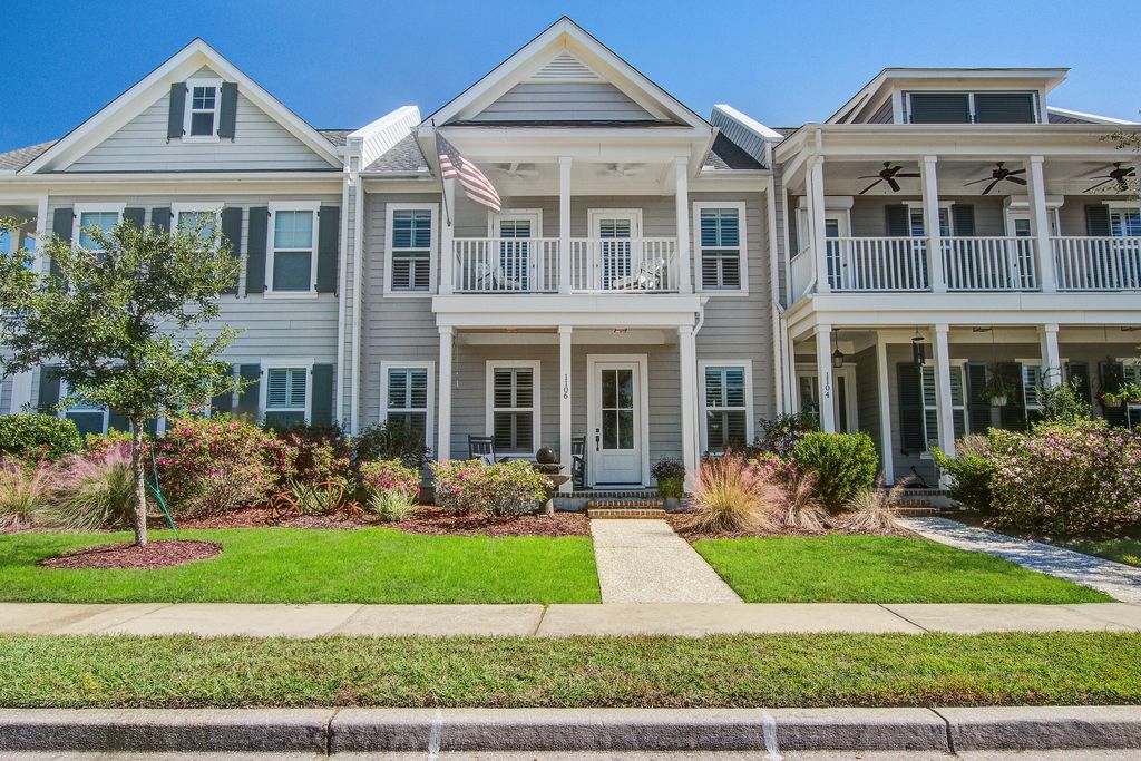 1106 Neighborhood Lane, Hollywood, SC 29470