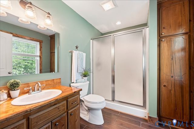 4295 Lockin Rd, Powhatan, VA 23139