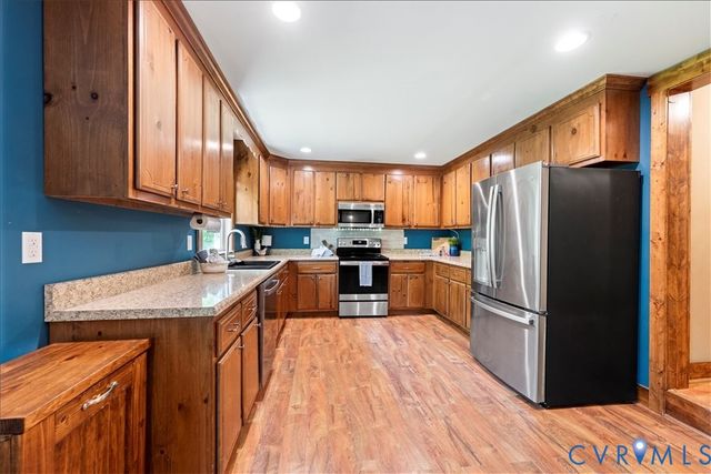 4295 Lockin Rd, Powhatan, VA 23139