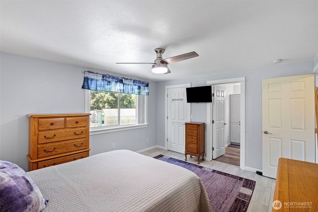 7185 Old Military Road NE, Bremerton, WA 98311