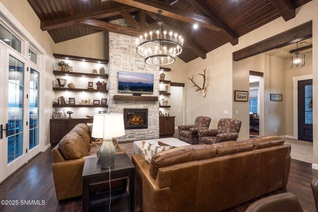 46 Springfield Court, Las Cruces, NM 88007