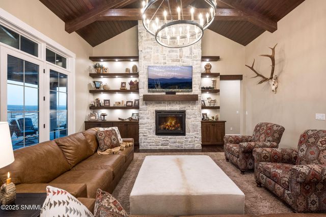 46 Springfield Court, Las Cruces, NM 88007