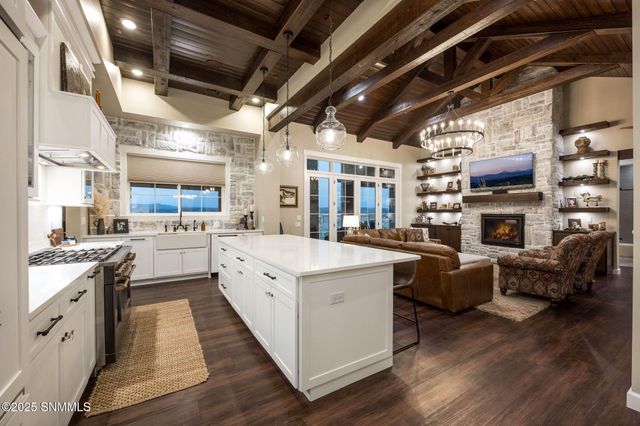 46 Springfield Court, Las Cruces, NM 88007