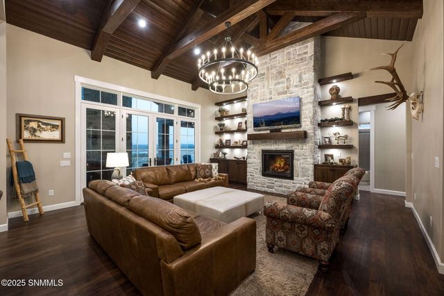 46 Springfield Court, Las Cruces, NM 88007