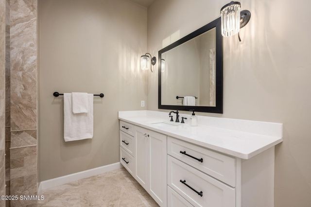 46 Springfield Court, Las Cruces, NM 88007