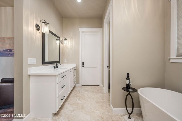 46 Springfield Court, Las Cruces, NM 88007