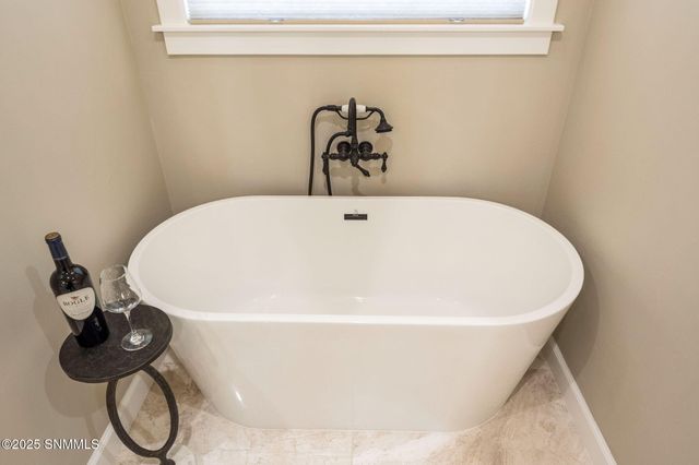 46 Springfield Court, Las Cruces, NM 88007