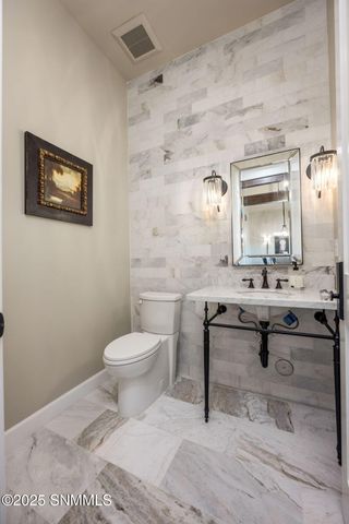 46 Springfield Court, Las Cruces, NM 88007