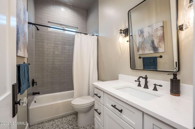 46 Springfield Court, Las Cruces, NM 88007