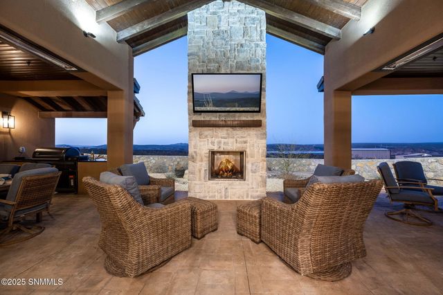 46 Springfield Court, Las Cruces, NM 88007