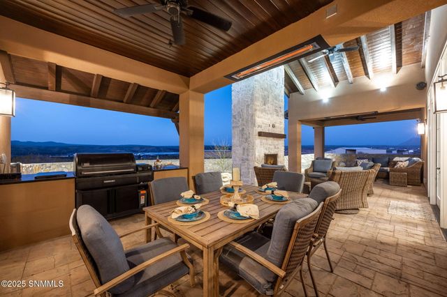 46 Springfield Court, Las Cruces, NM 88007