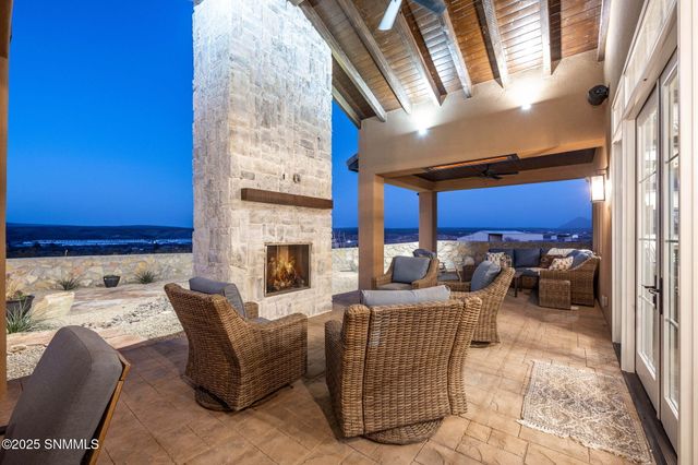 46 Springfield Court, Las Cruces, NM 88007