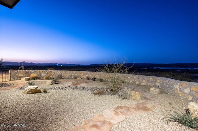 46 Springfield Court, Las Cruces, NM 88007