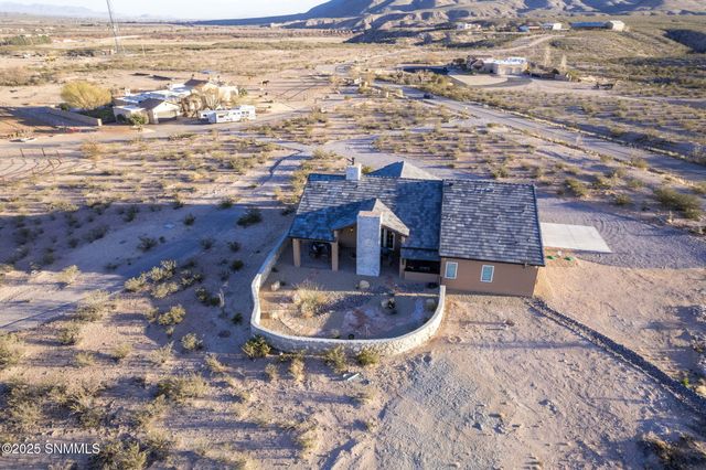 46 Springfield Court, Las Cruces, NM 88007