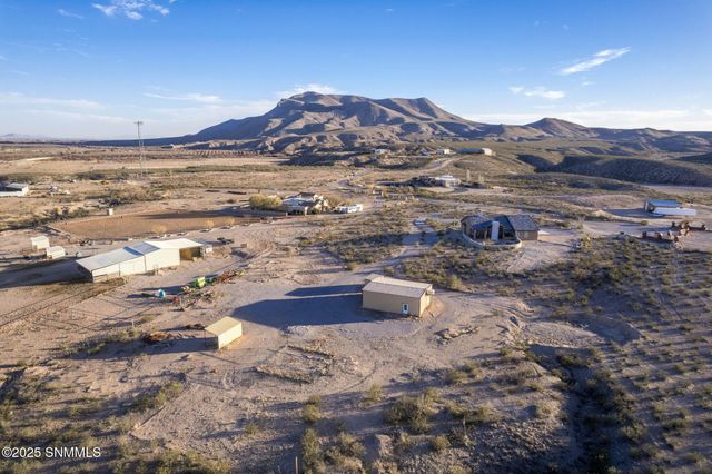 46 Springfield Court, Las Cruces, NM 88007