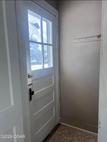 1144 S Main Street, Carthage, MO 64836