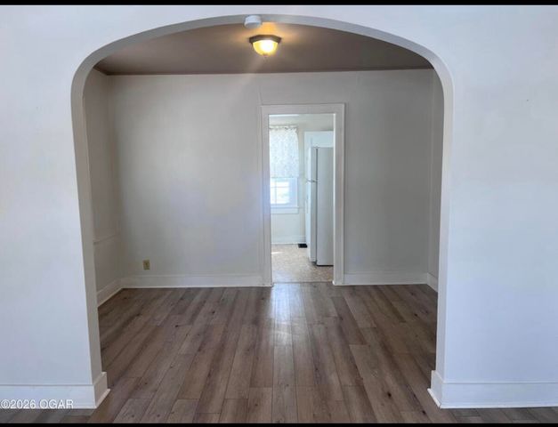 1144 S Main Street, Carthage, MO 64836