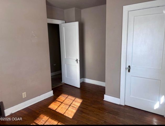 1144 S Main Street, Carthage, MO 64836