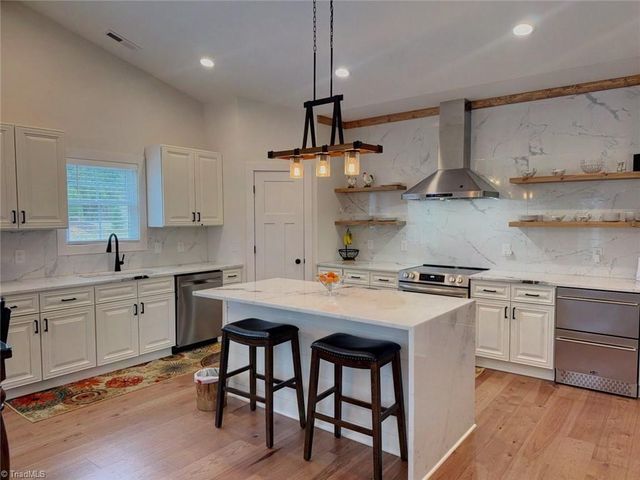 1020 Nauvoo Ridge Drive, Tobaccoville, NC 27050