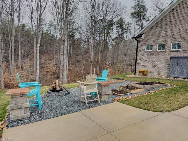 1020 Nauvoo Ridge Drive, Tobaccoville, NC 27050