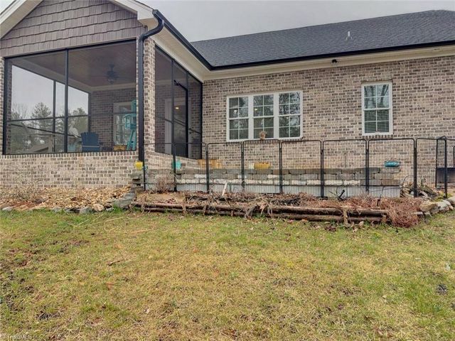 1020 Nauvoo Ridge Drive, Tobaccoville, NC 27050