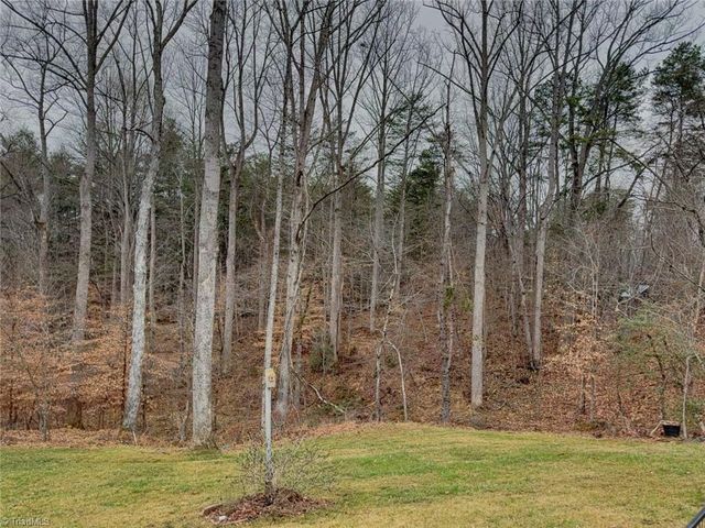 1020 Nauvoo Ridge Drive, Tobaccoville, NC 27050