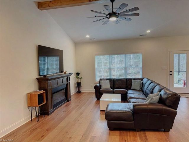 1020 Nauvoo Ridge Drive, Tobaccoville, NC 27050