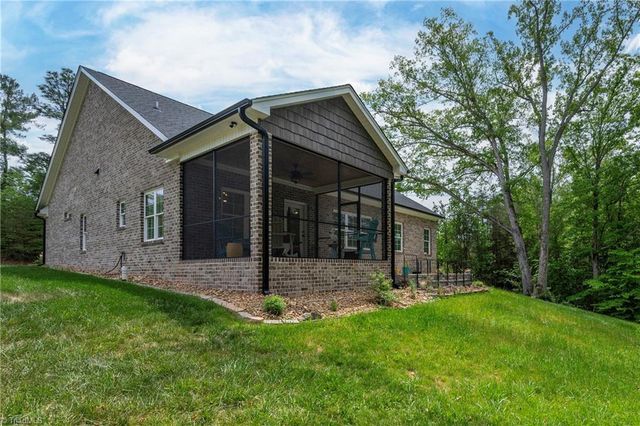 1020 Nauvoo Ridge Drive, Tobaccoville, NC 27050