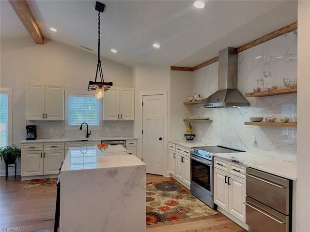 1020 Nauvoo Ridge Drive, Tobaccoville, NC 27050