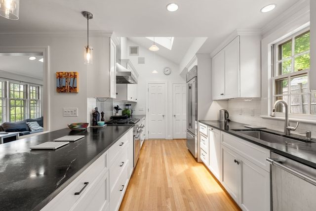 205 Brattle Street 205, Cambridge, MA 02138