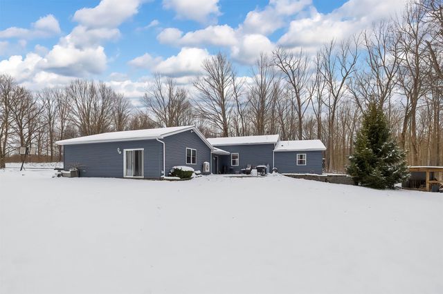 11466 SPRINGFIELD Road, Girard, PA 16417