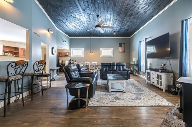 11466 SPRINGFIELD Road, Girard, PA 16417