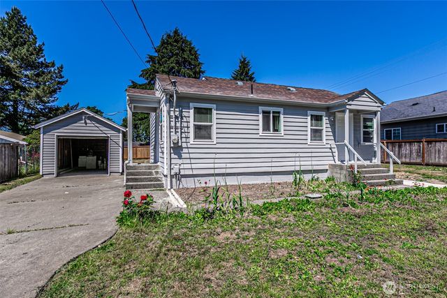 1516 S 272nd, Des Moines, WA 98198