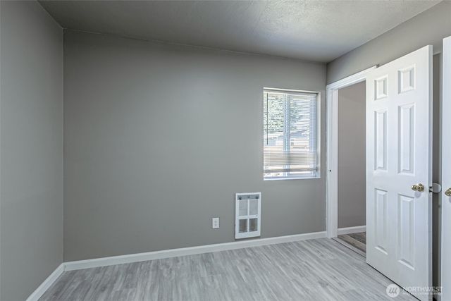 1516 S 272nd, Des Moines, WA 98198