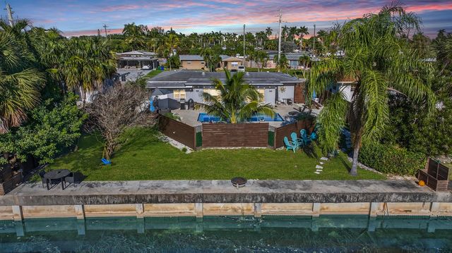 1530 W River Drive, Margate, FL 33063