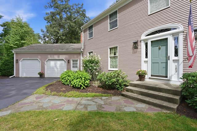 167 Llewellyn Drive, Westfield, MA 01085