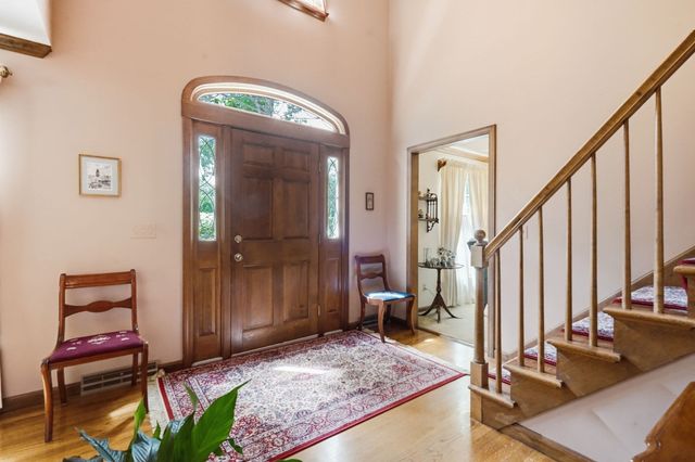 167 Llewellyn Drive, Westfield, MA 01085