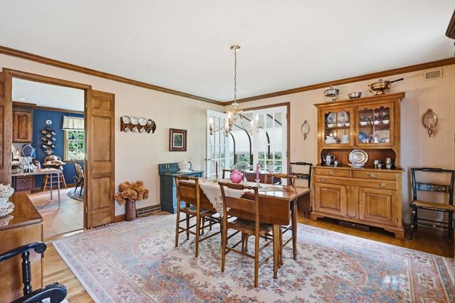 167 Llewellyn Drive, Westfield, MA 01085