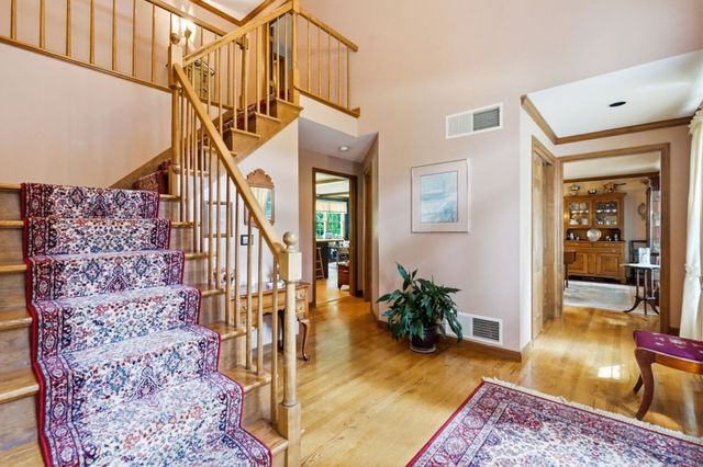 167 Llewellyn Drive, Westfield, MA 01085
