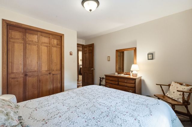167 Llewellyn Drive, Westfield, MA 01085
