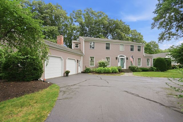 167 Llewellyn Drive, Westfield, MA 01085