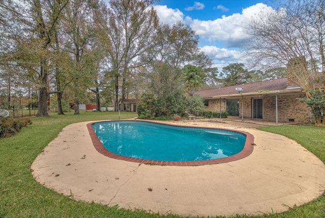 4473 Fm 2518 Road, Cleveland, TX 77327