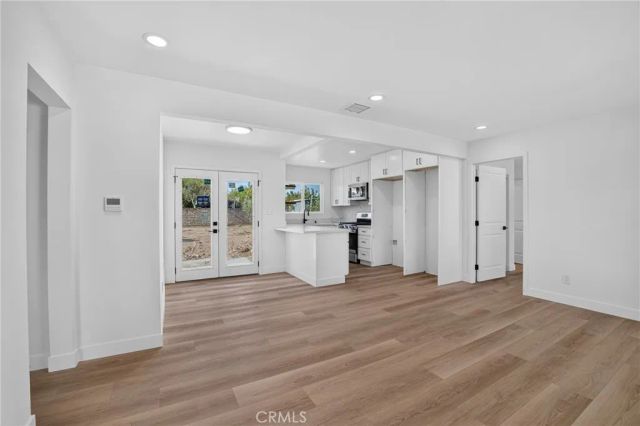 10227 Amboy, Pacoima, CA 91331