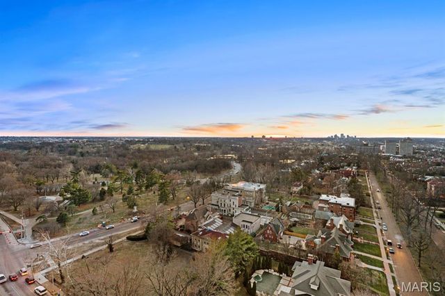 232 N Kingshighway Boulevard 1903, St Louis, MO 63108