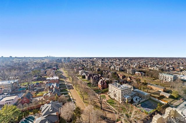 232 N Kingshighway Boulevard 1903, St Louis, MO 63108