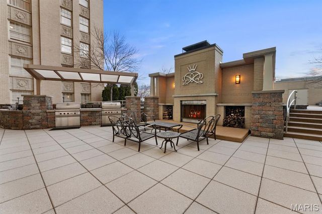 232 N Kingshighway Boulevard 1903, St Louis, MO 63108