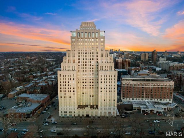232 N Kingshighway Boulevard 1903, St Louis, MO 63108