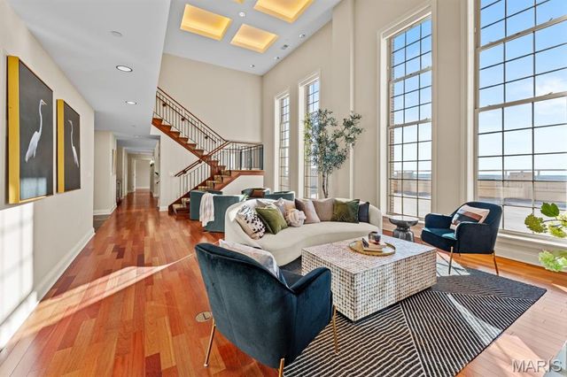 232 N Kingshighway Boulevard 1903, St Louis, MO 63108