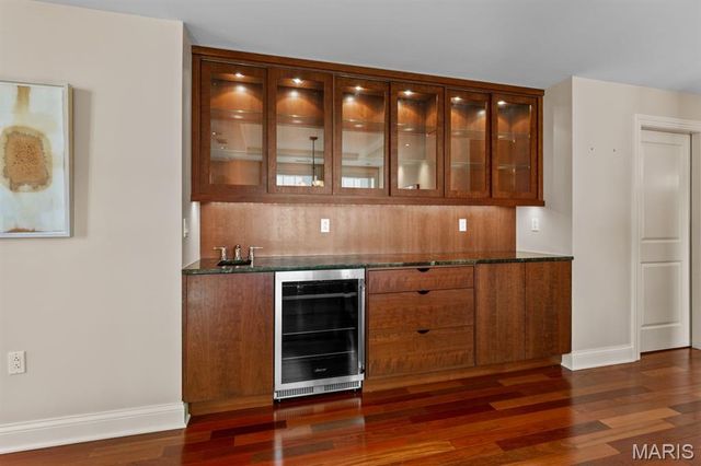 232 N Kingshighway Boulevard 1903, St Louis, MO 63108